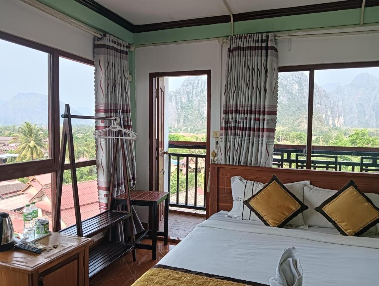 Bountang Riverside Hotel ヴァンヴィエン エクステリア 写真