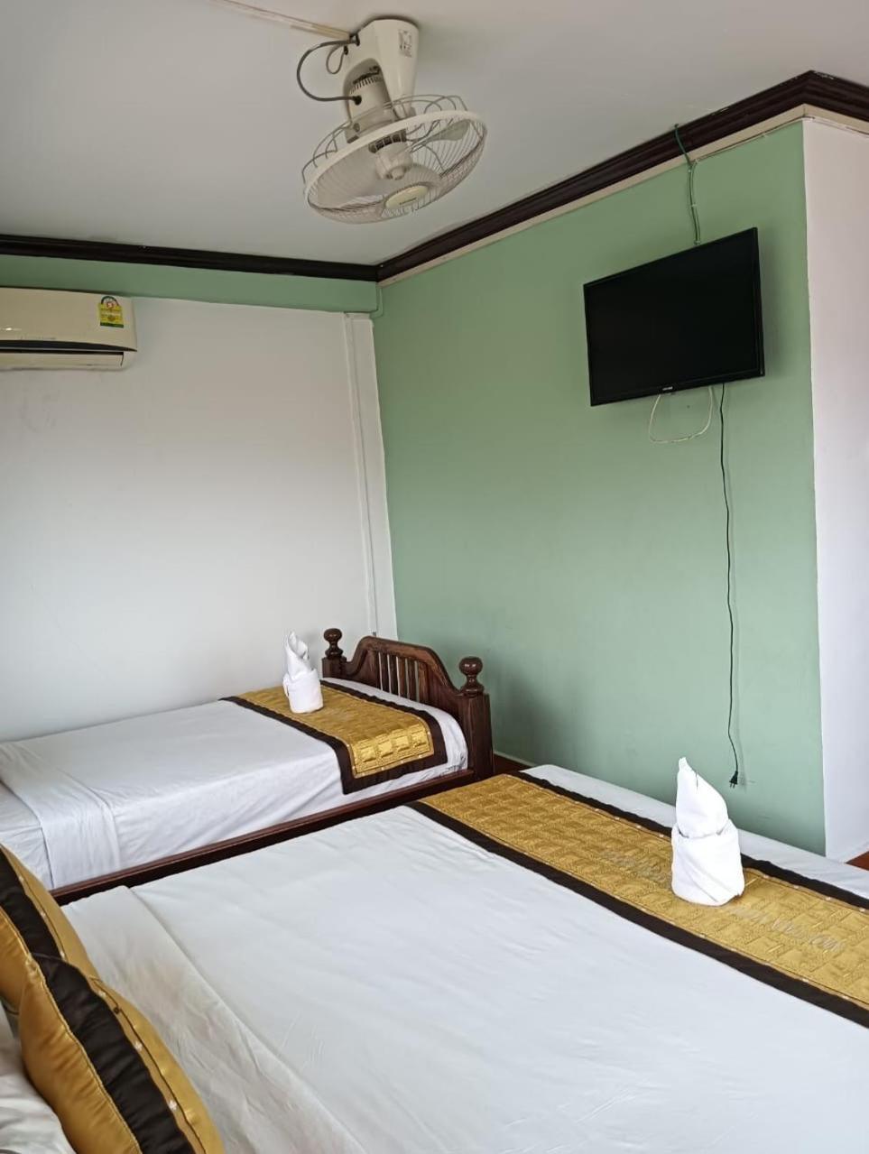 Bountang Riverside Hotel ヴァンヴィエン エクステリア 写真