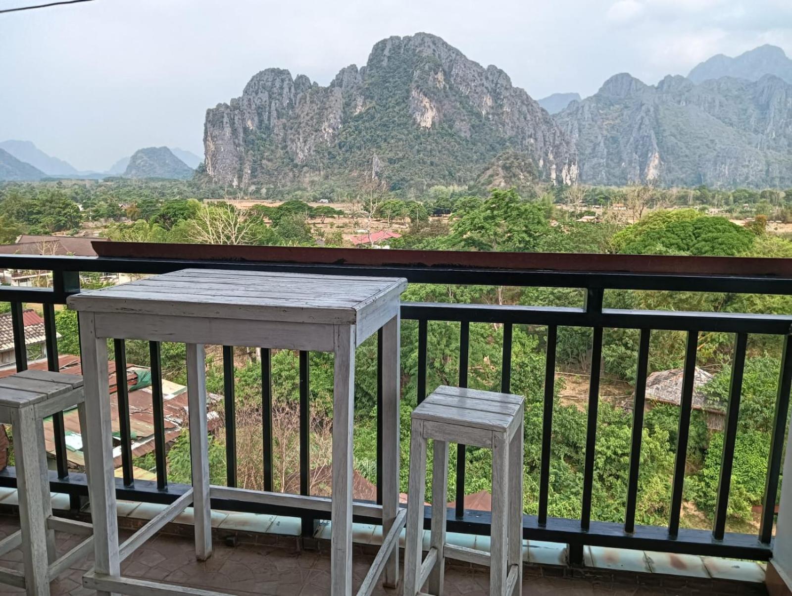 Bountang Riverside Hotel ヴァンヴィエン エクステリア 写真